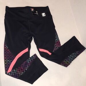 NWT Fila Sport Mid Rise Capri Leggings | Size S